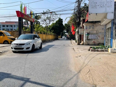 Bán đất mặt đường số 74 kiều hạ - 135m - mặt tiền 4.5 - giá 5.5 tỉ cực đẹp 1