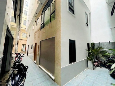 Trần duy hưng 36m x6 tầng 14,8 tỷ lô góc,full nội thất,ô tô tránh 10m,gần phố 0