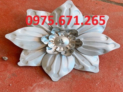 Ở đâu bán phụ kiện hoa sắt đa dạng và uy tín 3