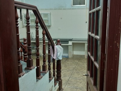 Cho thuê nhà riêng - Ngõ 443 Phạm Văn Đồng - Điện nước theo giá nhà nước, không ở cùng chủ 0