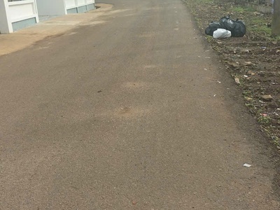 Cần bán lô đất đẹp. mặt tiền đường lý nam đế đường nhựa 2 ô tô tránh nhau thoải mái 2