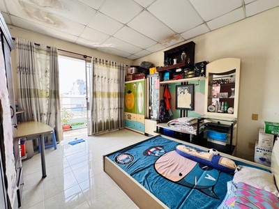 Nhà bán 3tầng hxh quang trung gò vấp 60m, 4pn giá 6tỷ5 tl 4