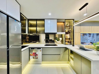 Hàng hiếm-mặt tiền ngô quyền trung tâm quận 5  4.2x20.2  5 tầng-chỉ 32 tỷ 1