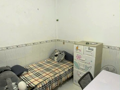 108. nhà 4 triệu 2 phòng ngủ sau bệnh viện đa khoa trung ương. 3