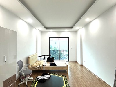 Bán nhà hoàng liên thượng cát 5 tầng xây mới   ô tô đỗ cửa   cách ô tô tránh hơn 10m   giá nhỉnh 6 2