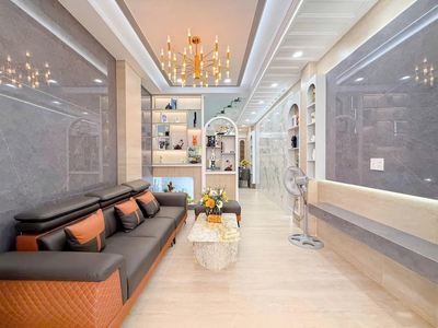 Nhà đẹp, giá rẻ, trung tâm quận 7   kế lotte mart   6,9 tỷ 1