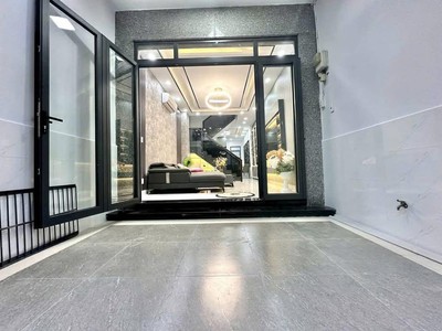 Bán nhà quận 7   kế phú mỹ hưng   xe hơi sát cửa - 7,99 tỷ 1