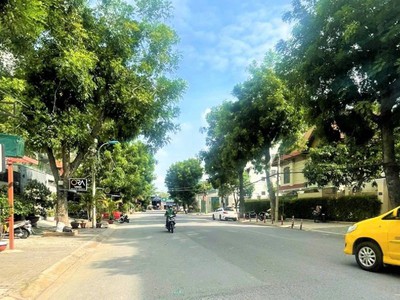 Chdv mt kdc lacasa   hoàng quốc việt, q7 - 35 tỷ 2