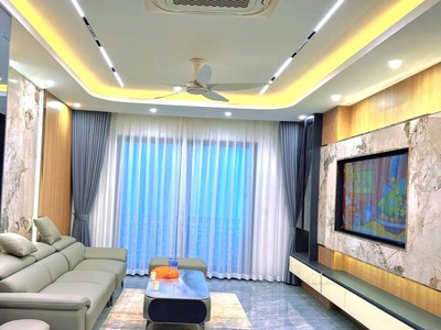Vip phân lô phùng chí kiên 56m 7t nhỉnh 31 tỷ- thang máy-ngõ thông-ô tô vào nhà-full nội thất 2