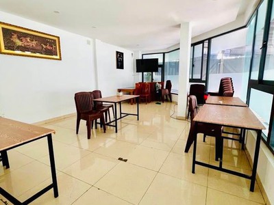 Bán nhà góc 2 mặt tiền   155m2  4 tầng  thang máy  dòng tiền 360 chỉ 25 tl 4