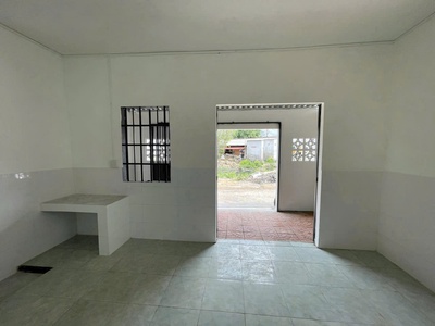 114. nhà 4 triệu thuận lợi cho việc kinh doanh nhỏ đường trần hoàng na 4