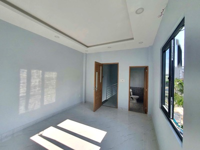 Bán gấp nhà hxh trường thọ   96m    3pn   thuê 10tr/tháng   sổ sẵn 4