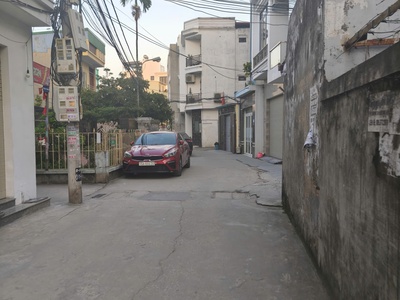 Bán nhà 4 tầng xây mới   ngõ 81 đoàn kết   ô tô đỗ cửa   gần lê hồng phong 0