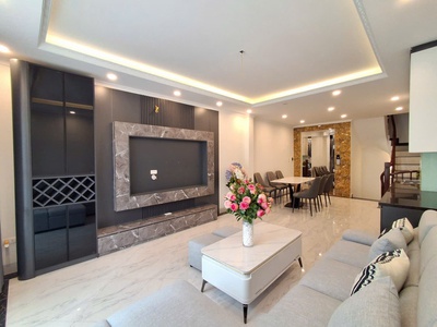 Bán nhà mới ô tô vào nhà phố nguyễn văn linh 45m2 x 6 tầng x 11.9 tỷ long biên-hà nội. 3