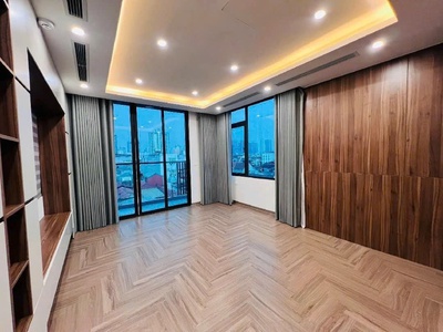 Không có căn thứ 2: nguyễn khang cầu giấy   9 tầng thang máy   ngõ thông bàn cờ   35 tỷ lh 0326 213 4