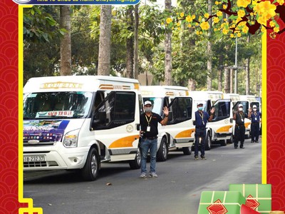 Thuê xe du lịch gọi ngay Sacotravel 2