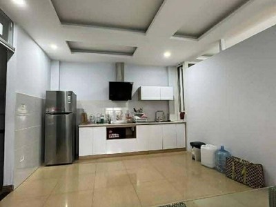 Nhà 8 tầng thang máy MT rộng view hồ Phương Mai ngõ thông ô tô tránh kinh doanh đỉnh hơn 34 tỷ 4