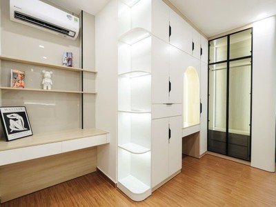 Nhà mới 100 - 3PN Master - Hẻm 4M hơn và dân trí cao 5