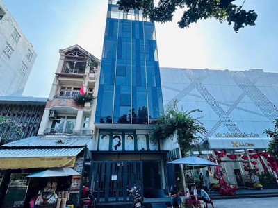 Bán nhà mới 100  tóa nhà mặt tiền ngô thời nhiệm, quận 3-giá 85 tỷ về chốt 68 tỷ 0