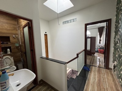 Bán nhà  đường lã xuân oai, q9, thủ đức, tp hcm. dt 64m2, 2 tầng. giá  6.55 tỷ, shr - 0933125879 4