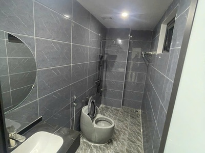 Nhà phố lò đúc  hướng nam, 5 tầng thang máy, rộng 36m2,  giá 11-12 tỉ 2