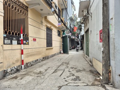 Lô góc tại định công, cần bán gấp-gần hồ định công, ô tô cách 10m-45m 4 tầng 4mmt-11,5 tỷ 4