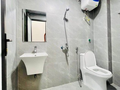 Bán nhà việt hưng 30m 5 tầng full nội thất nhỉnh 6 tỷ 2