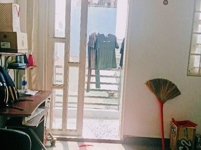 Bán nhà tân bình sát hxh   3 tầng btct   30m2   chỉ 3.x 2