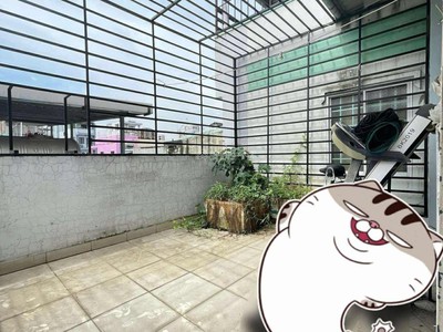 Giá: 5.7 tỷ còn tl -nhà 4 tầng 4 pn hẻm thông 20m ra mặt tiền nguyễn tiểu la quận 10 3