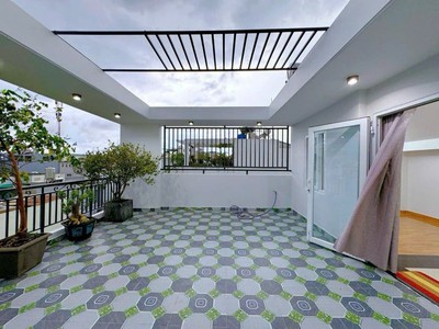 Bán nhà hxh tân sơn 4 tầng 74m2 4pn 3wc sát sân golf tân sơn nhất vào ở ngay nhỉnh 8 tỷ 4