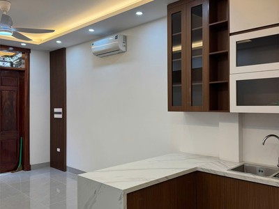 Nhà đẹp - giá tốt chính chủ cần bán nhanh nhà quận long biên, tp hà nội 3