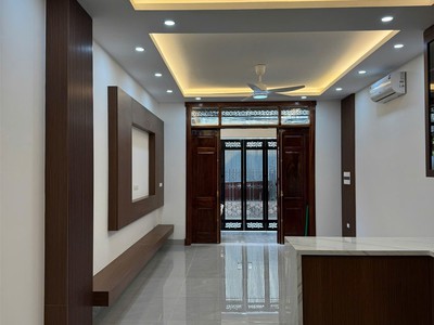 Nhà đẹp - giá tốt chính chủ cần bán nhanh nhà quận long biên, tp hà nội 2