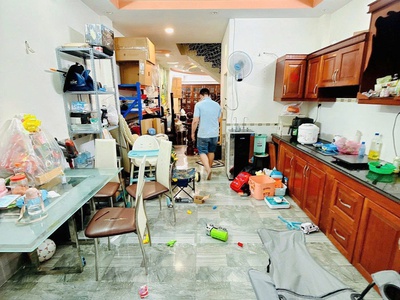 Mặt tiền nội bộ 12m bông sao p5q8 hoàn công đủ 0