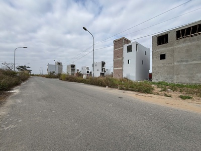 Bán đất TĐC Tràng Cát dt 40m2 đường   vỉa hè 19m  2,4 Tỷ hướng Đông Nam cực đẹp. 1