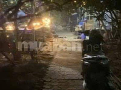 Bán đất vườn 300m2 có sẵn nhà cấp 4 ở được, tại Cầu Noi, Cổ Nhuế, Bắc Từ Liêm, giá 9tr/m2 7