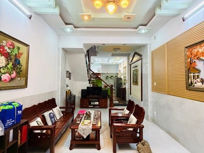 Bán nhà 4 tầng hxt đường quang trung 64m2 4 16  vào ở ngay sát chợ hạnh thông tây chỉ 7.5 tỷ 0