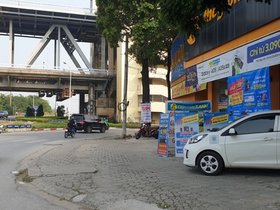 Bán nhà đông ngạc 5 tầng 40m    nhà đông ngạc bắc từ liêm   2 thoáng trước sau hơn 6 tỷ 3