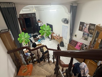 Bán nhà đông ngạc 5 tầng 40m    nhà đông ngạc bắc từ liêm   2 thoáng trước sau hơn 6 tỷ 1