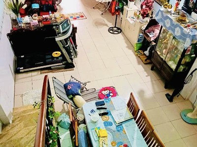 Bán nhà mặt tiền tân kỳ tân quý, vị trí sầm uất sát aeon, 3 tầng, 200m , ngang 4.2m nở hậu chỉ 21 2