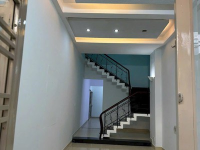 Cho thuê nhà mặt tiền nb gò dầu q.tân phú 91m ,2tầng, 14triệu 3