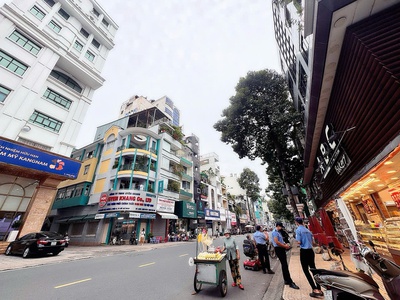 Bán nhà mặt tiền kd đ.nguyễn trãi nối liền q1 ngay nguyễn văn cừ. q5 - ngang hiếm 7m 21m - đang 3