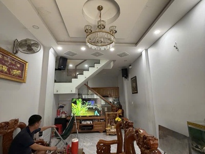 Nhà 4 tầng 50m ra mặt tiền huỳnh tấn phát 0