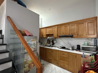 Nhà 4 tầng 50m ra mặt tiền huỳnh tấn phát 3