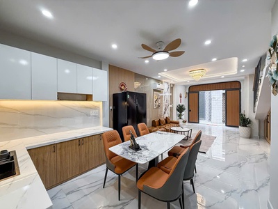 Sôc - nhà mới - chính chủ - bình thạnh - 2 tầng  - 3pn lớn - tặng full nội thất - 4.5 x 17 - giá 4