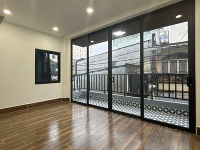 Nhà mới âu cơ   quận 11  hẻm 10m kinh doanh  chỉ nhỉnh 6 tỷ 0