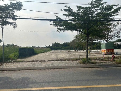 Gia chủ gấp bán vị trí cực đẹp đang vay 15tỷmặt tiền nguyễn văn tạo gần ủy ban khu dân cư đông đúc 4