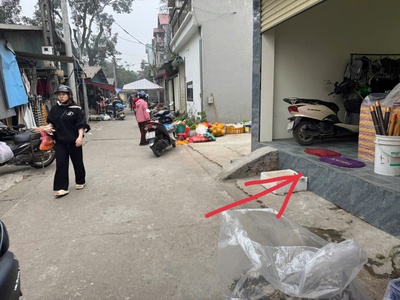 Bán nhà mặt tiền kinh doanh giữa chợ chi đông, mê linh - 67m2 - giá chỉ 6.75 tỷ 1