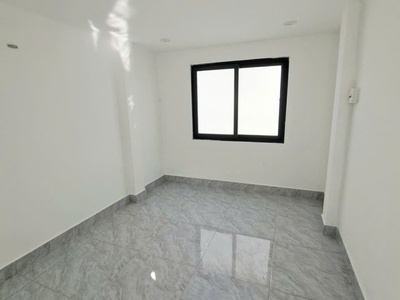 Mặt tiên kinh doanh đ số 12 tân kỳ tân quý gần aeon tân phú 60m2 ,2 tầng 3 pn 6 tỷ 2 2