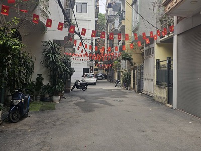 Minh Khai 80M2 Mặt Tiền 8M 21.5 Tỷ Ô TÔ vào nhà Cách Phố 15M GPXD 8 Tầng 0