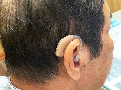 Máy trợ thính Hải Phòng, máy trợ thính đeo sau vành tai 2